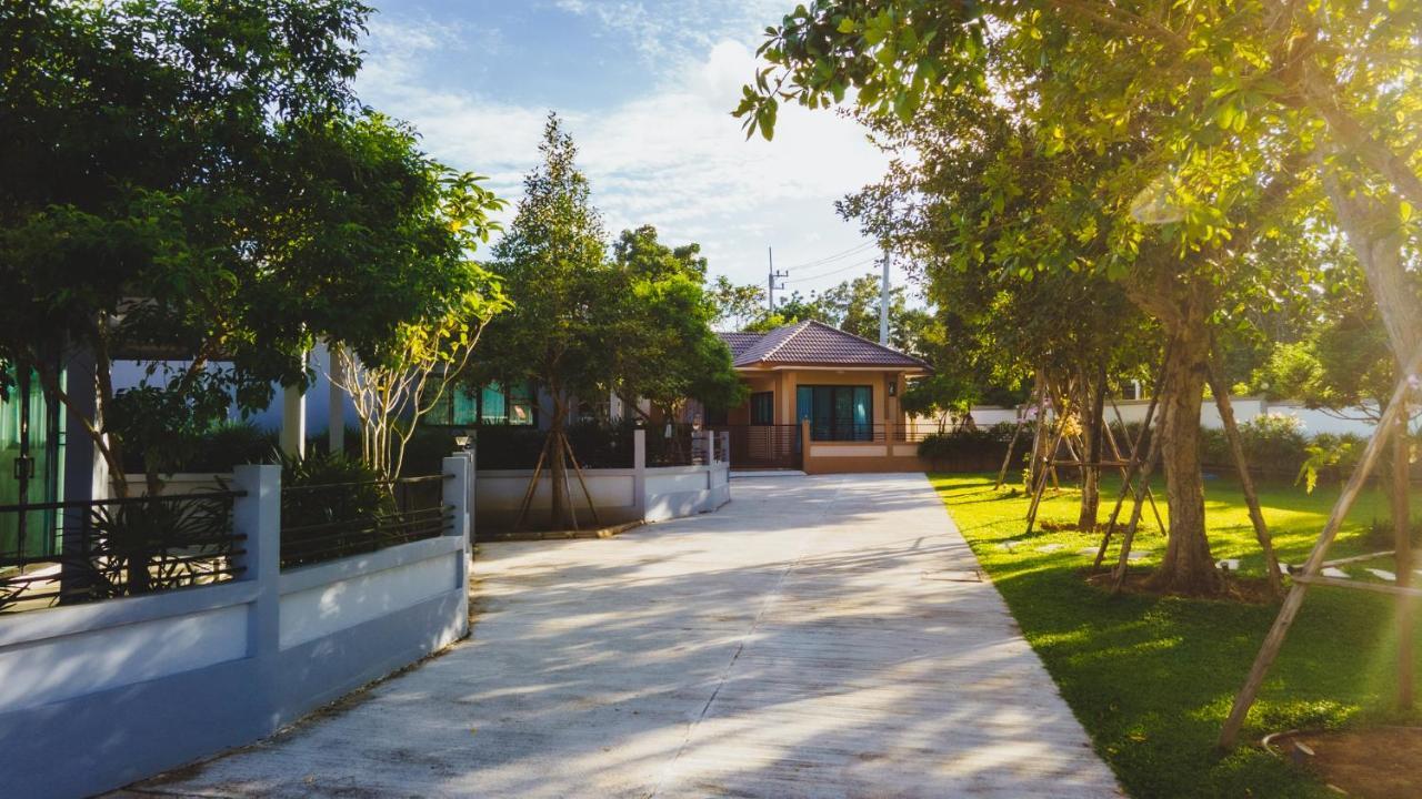 Baan Nern Khao Resort Pattaya Ban Huai Yai Exterior foto